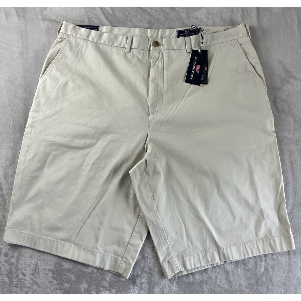 Vineyard Vines Breaker Shorts Men 44T Stone Bermuda Stretch Golf Preppy NWT - Picture 1 of 16